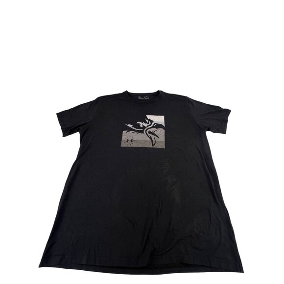 Under Armour Heatgear Mens Black Graphic Loose Fit T-Shirt XL Oversized Gothic - Picture 1 of 11